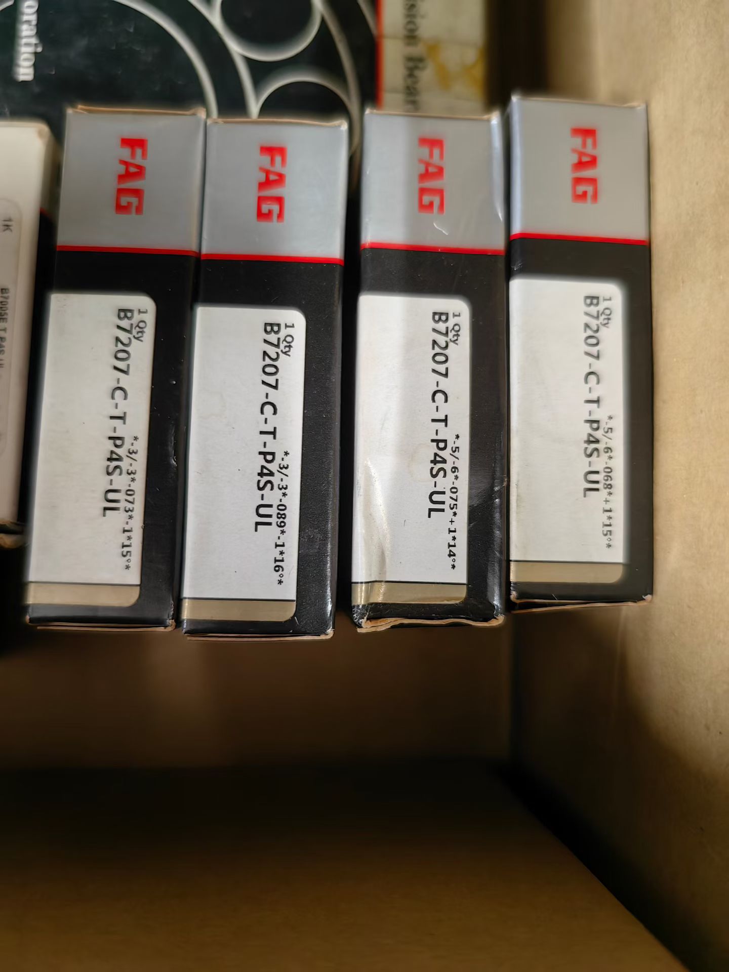 FAG  7207C-T-P4S-UL